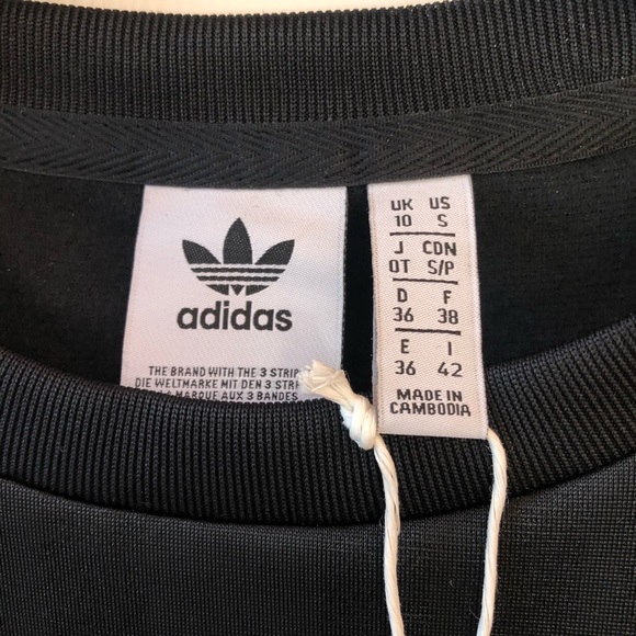 dv2317 adidas
